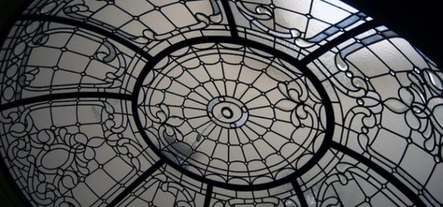 گنبد شیشه ای استیند گلس بر مبنای الگوهای معماری ایرانی