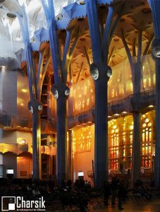 شیشه کلیسای ساگرادا فامیلیا