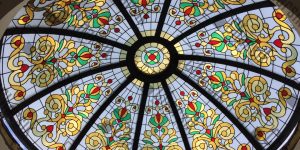 گنبد شیشه ای نورگیر سقفی تزئینی